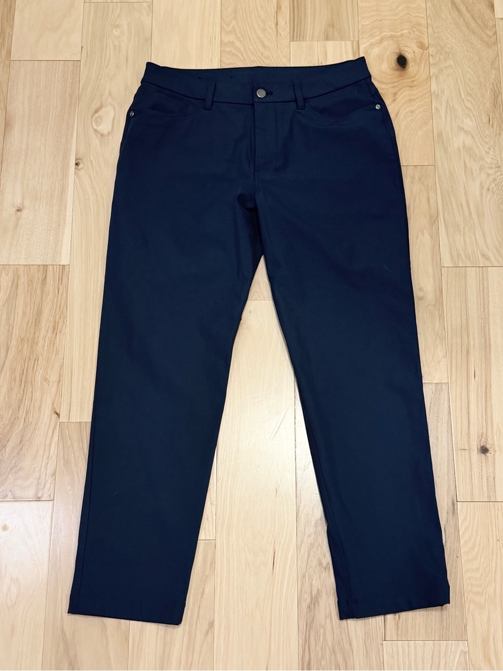 LIKE NEW Lululemon Men’s ABC Pant Classic *Warpstreme 28”